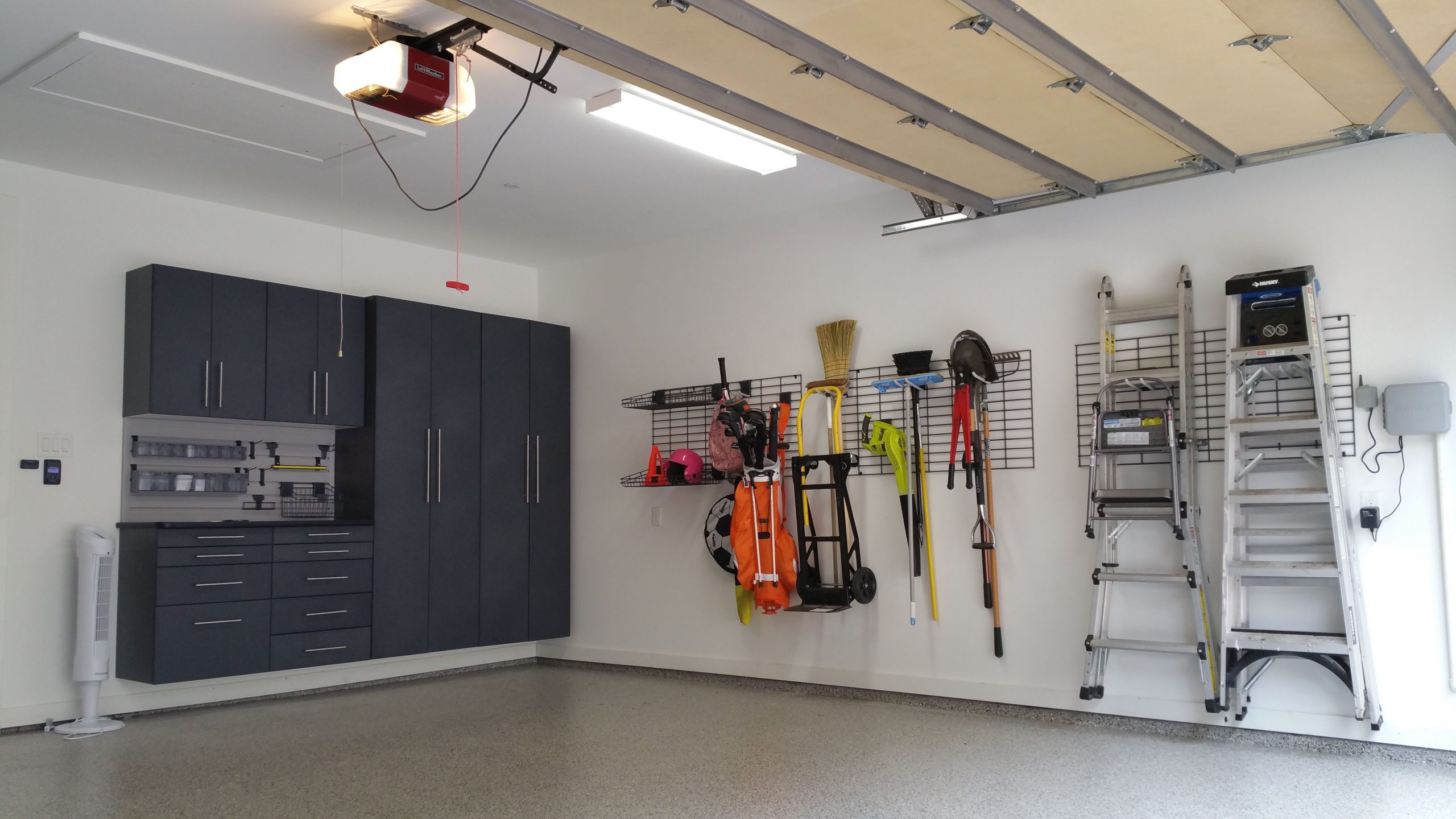 Custom Garage Closets, Garage Cabinets and Storage Organizers